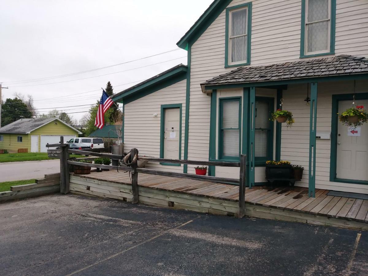 The Sturgis Motel Dış mekan fotoğraf