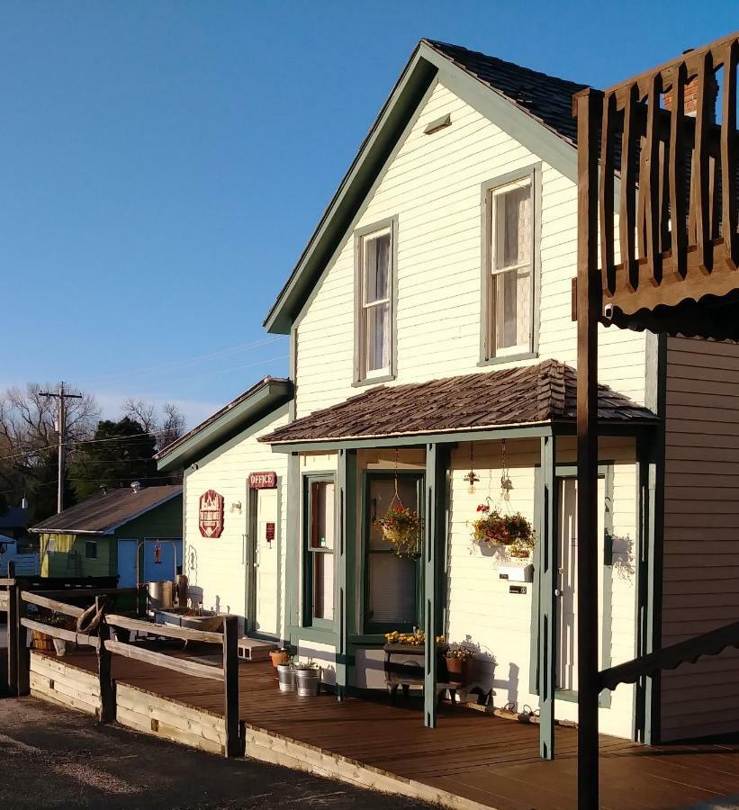 The Sturgis Motel Dış mekan fotoğraf